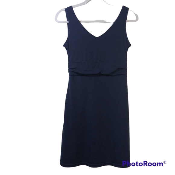 Title Nine Frances Dress Blue V-Neck Athleisure Size XS - Picture 1 of 7